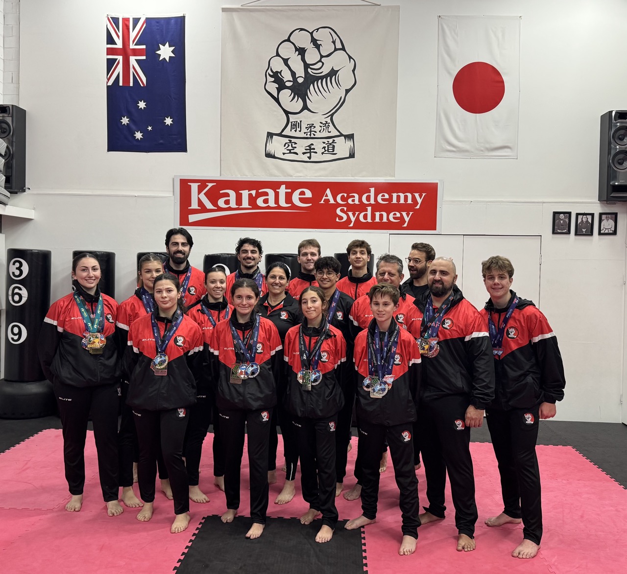 TeamKAS.AKF Large CHRIS-VETRISANO